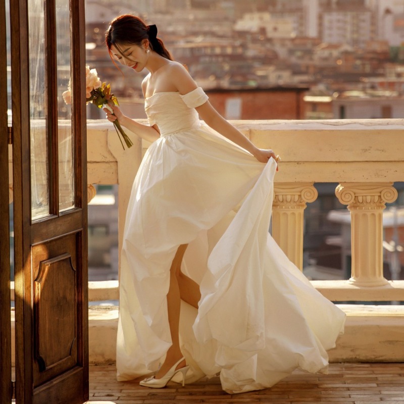One Shoulder Strapless Simple  - огляд і ціна Photography Basics
