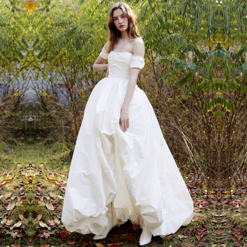 One Shoulder Strapless Simple  - огляд і ціна Photography Basics